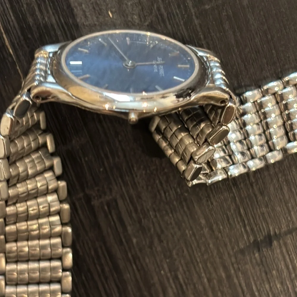 🚨Broken🚨Jean Perret Geneve Silver Stainless Steel Blue Face Link Watch